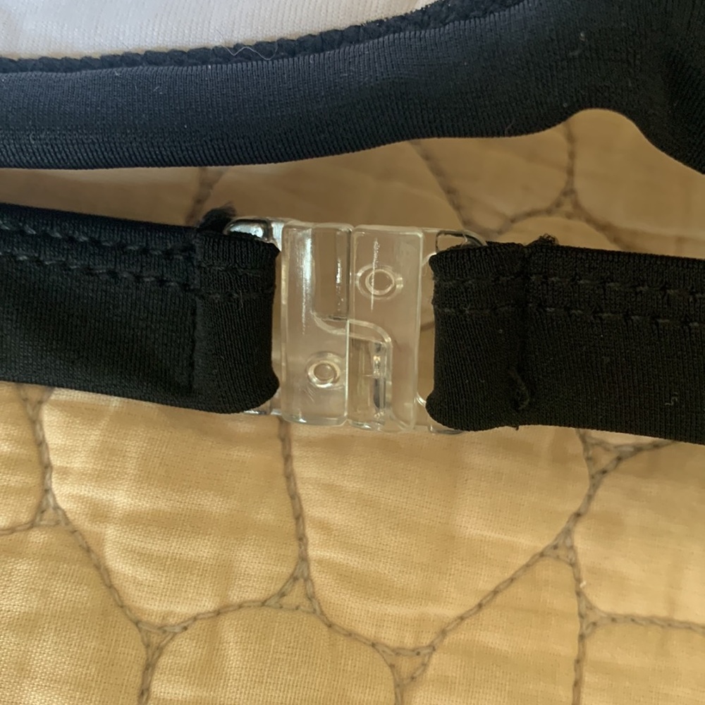NWT Blk & Wht Bikini Top - Picture 5 of 5